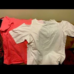 Roaman’s bundle (2) T-Shirts